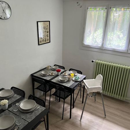 Logement Entier Proche Disneyland Montry Bagian luar foto