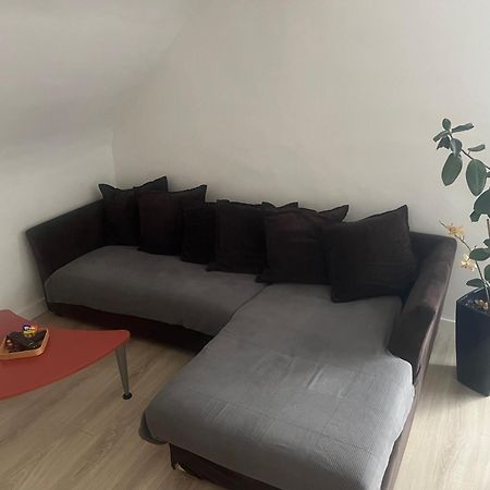 Logement Entier Proche Disneyland Montry Bagian luar foto