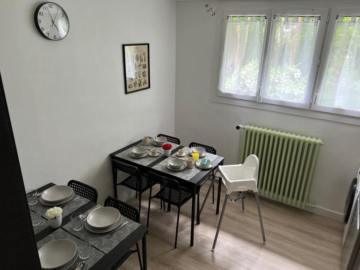 Logement Entier Proche Disneyland Montry Bagian luar foto