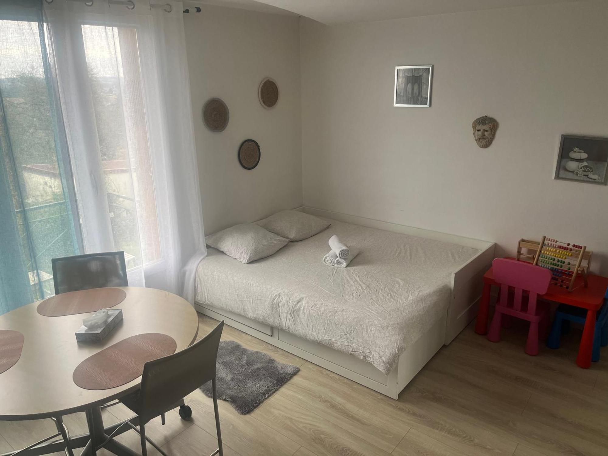 Logement Entier Proche Disneyland Montry Bagian luar foto